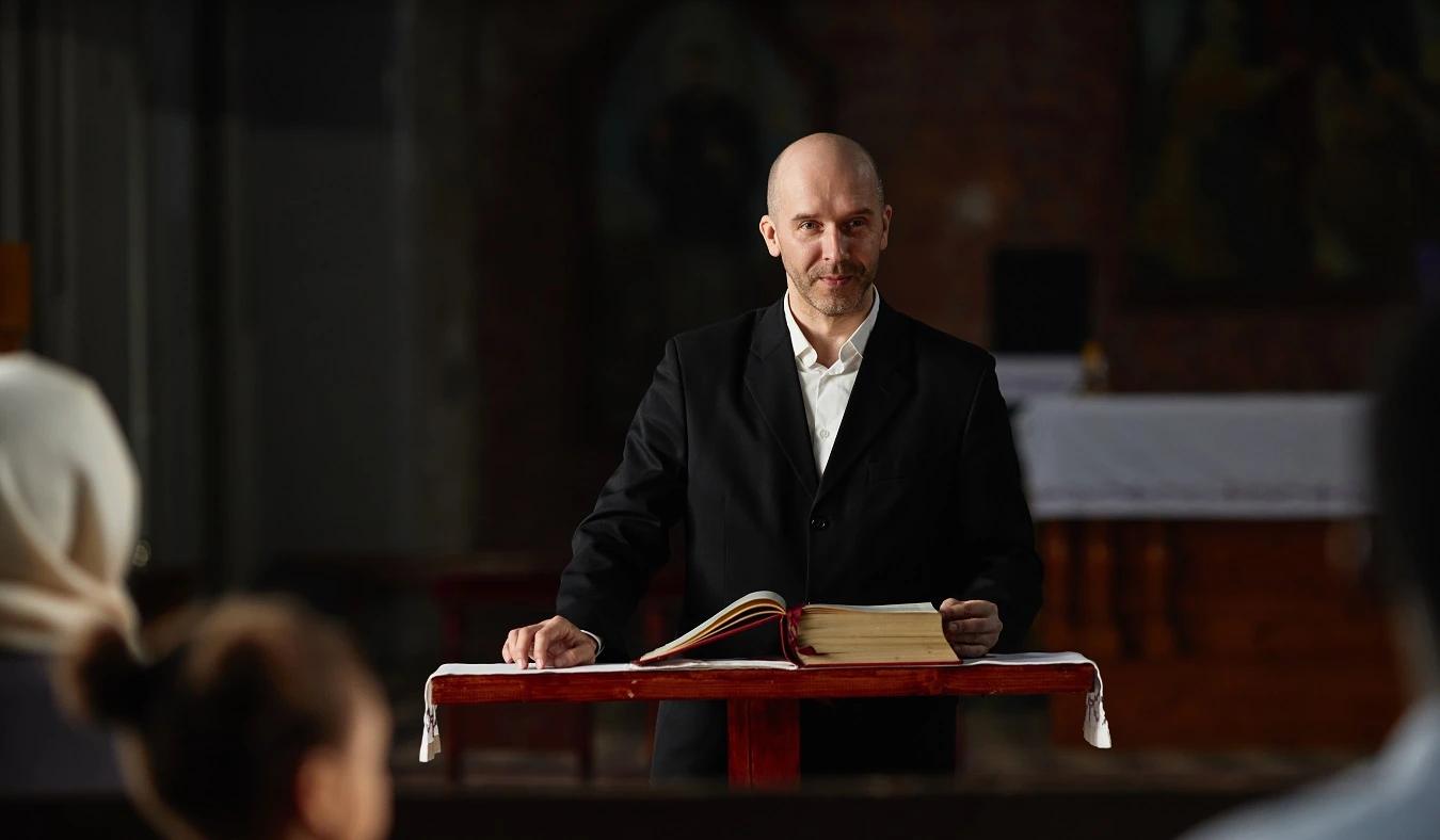 How to Become a Pastor in California and Find Your First Church