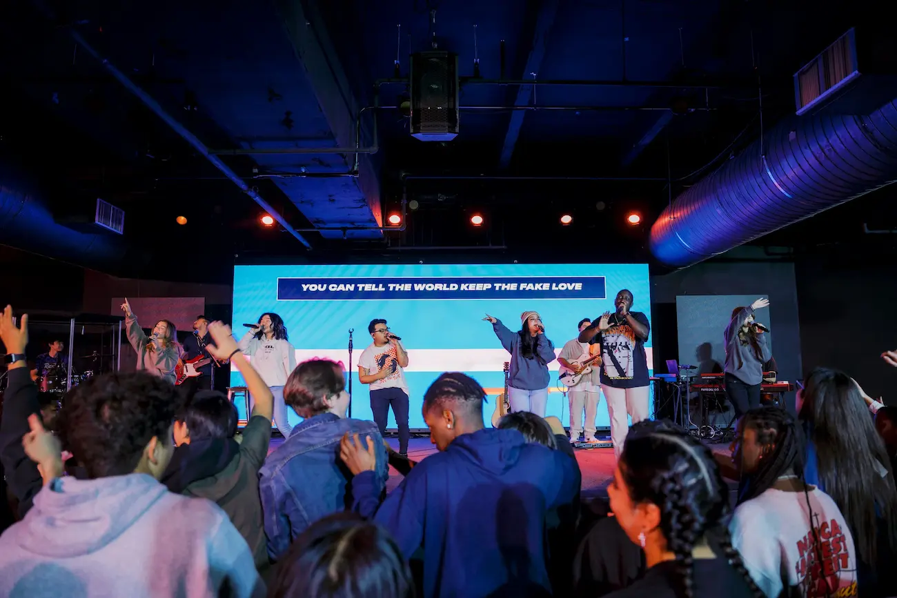 Meet Lakewood Church