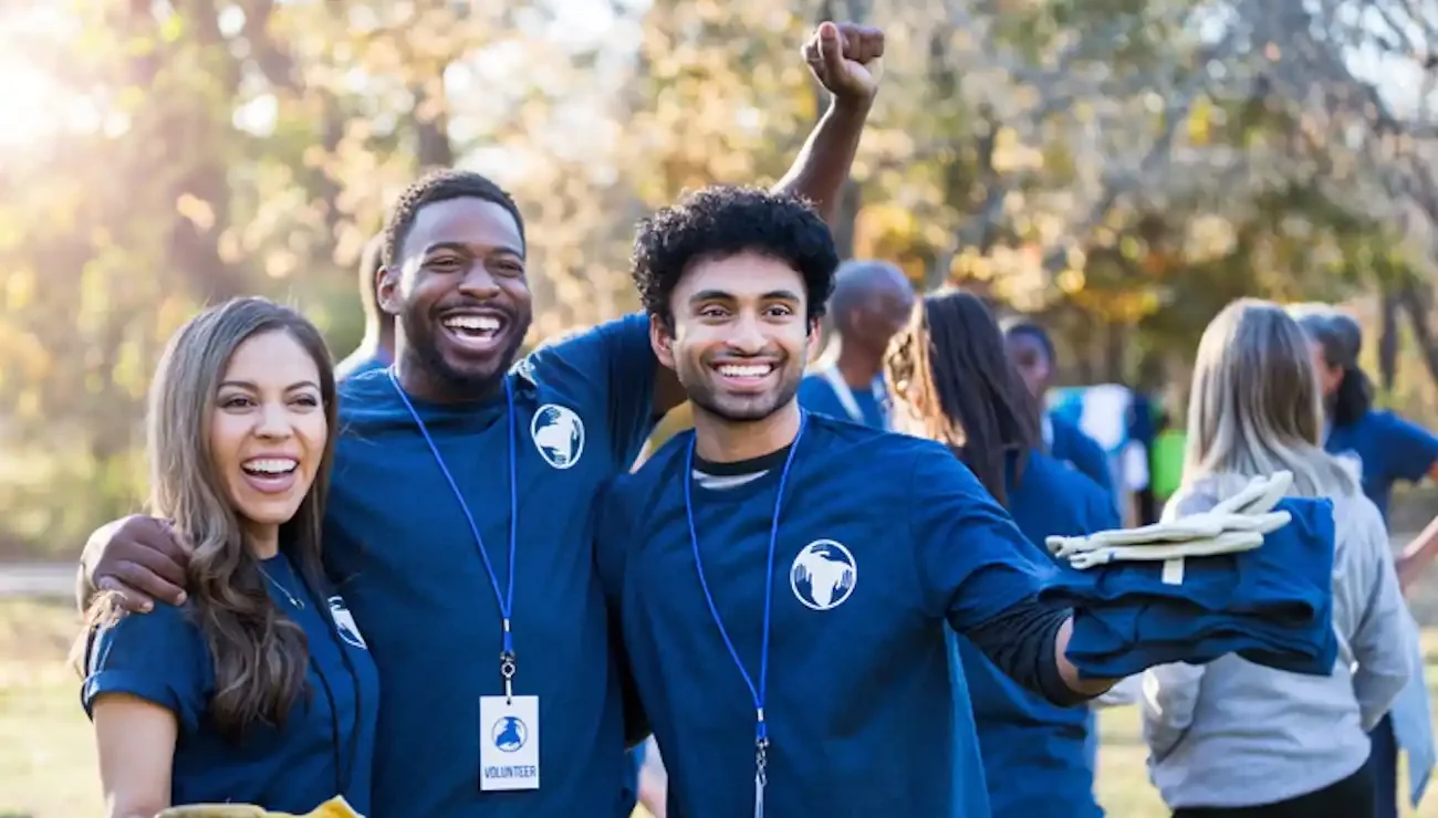 Season’s Gratitude: How to Thank Your Volunteers During the New Year